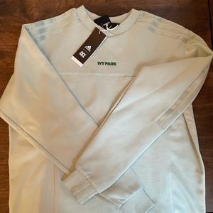 Ivy Park 4All Crew in Green Tint